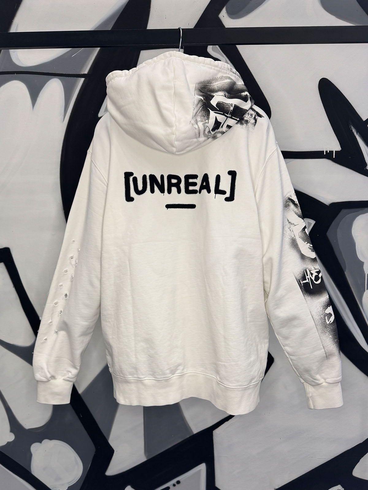 UNREAL No War Custom Destroyed Zipup Size L