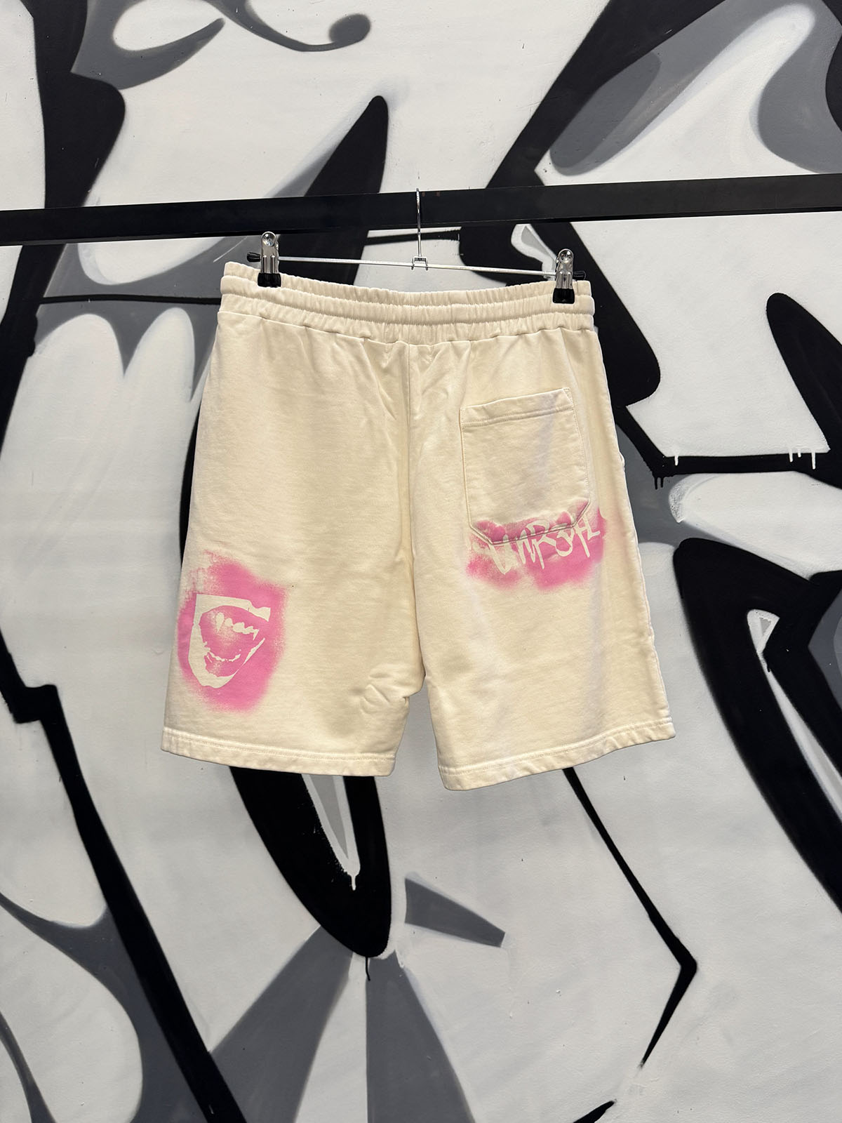 UNREAL Wondering Custom Shorts Size M