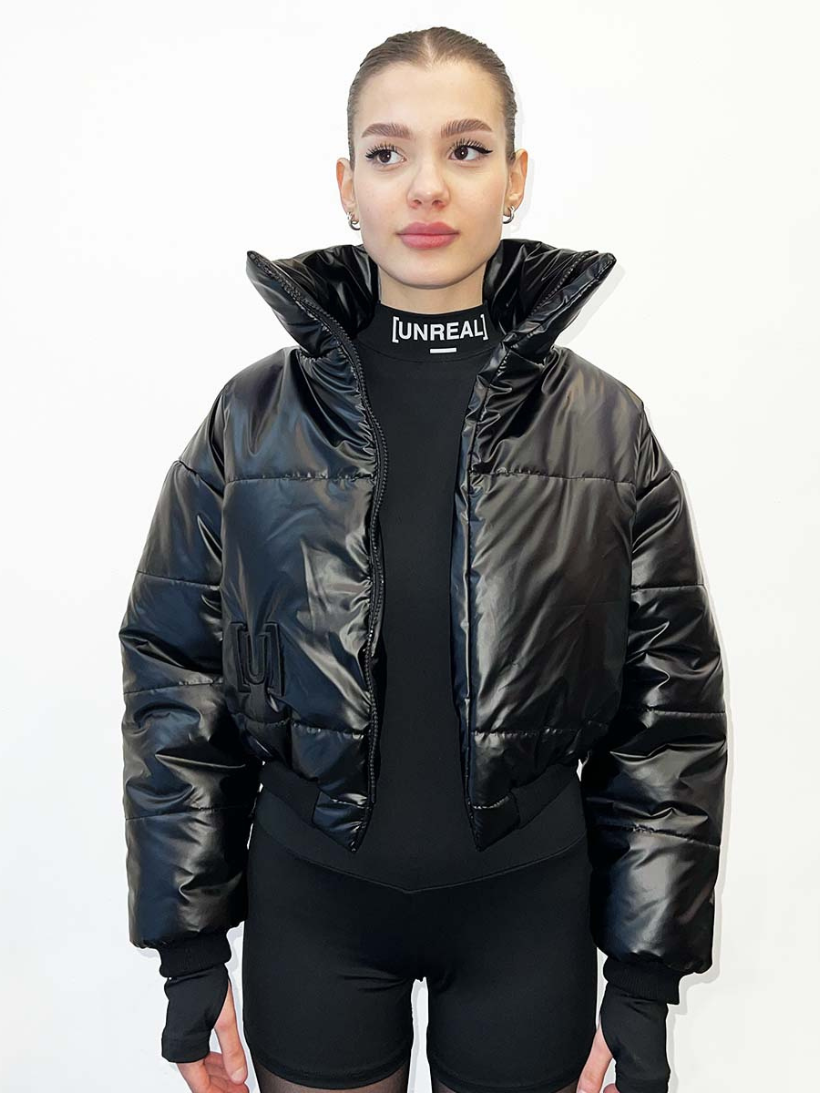 UNREAL Cropped Puffer Jacket black
