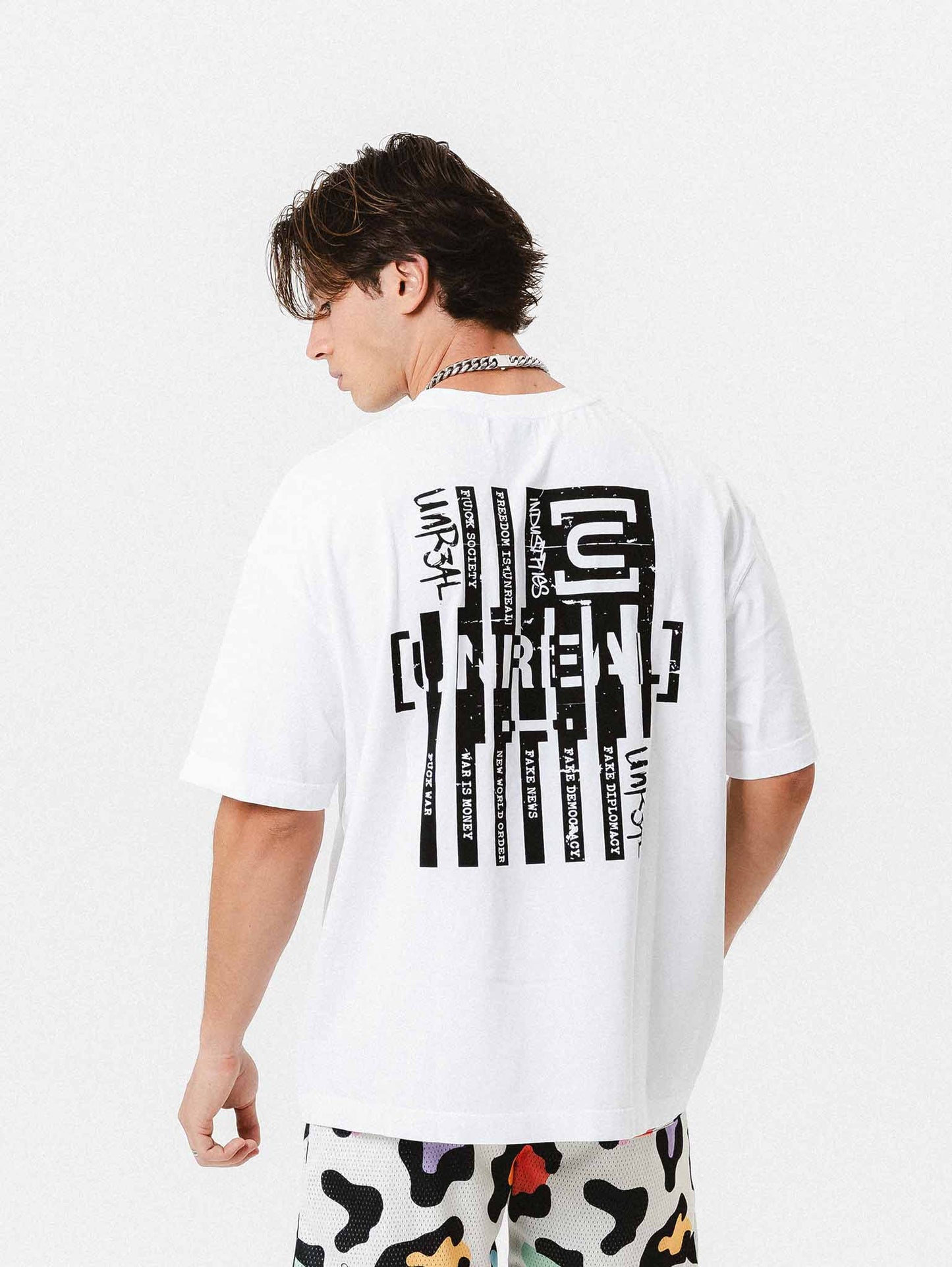 UNREAL FLAG Tee White